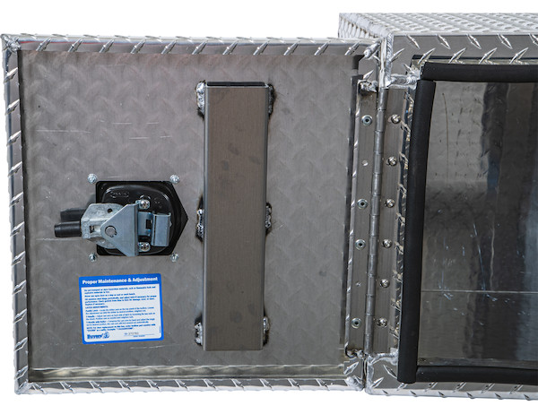 18x18x30 Inch Diamond Tread Aluminum Underbody Truck Box - Single Barn Door, Compression Latch